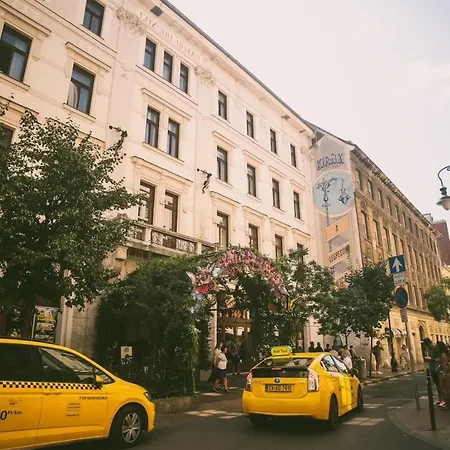 Little Treasure In Center, Quiet With Ac Apartament Budapeszt